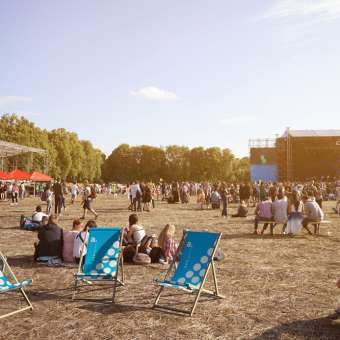 adDeck personalised deckchair